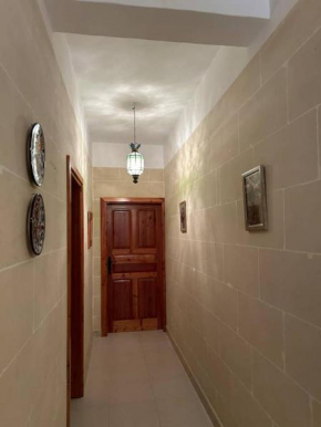 An excellent getaway choice, in the midst of Qbajjar and Marsalforn Bay!